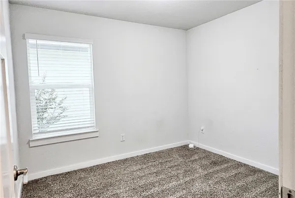 $2,100 | 1120 Amistad Loop, College Station, TX 77845