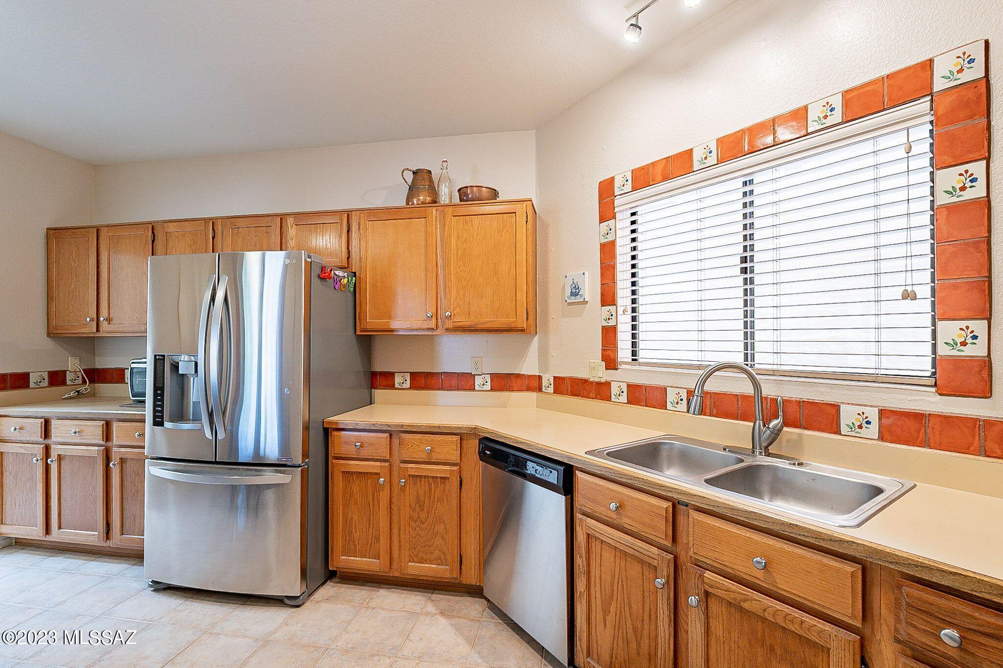 700 West Rio-Altar Green Valley, AZ 85614 - Photo 10 of 36 Gallery Image 10