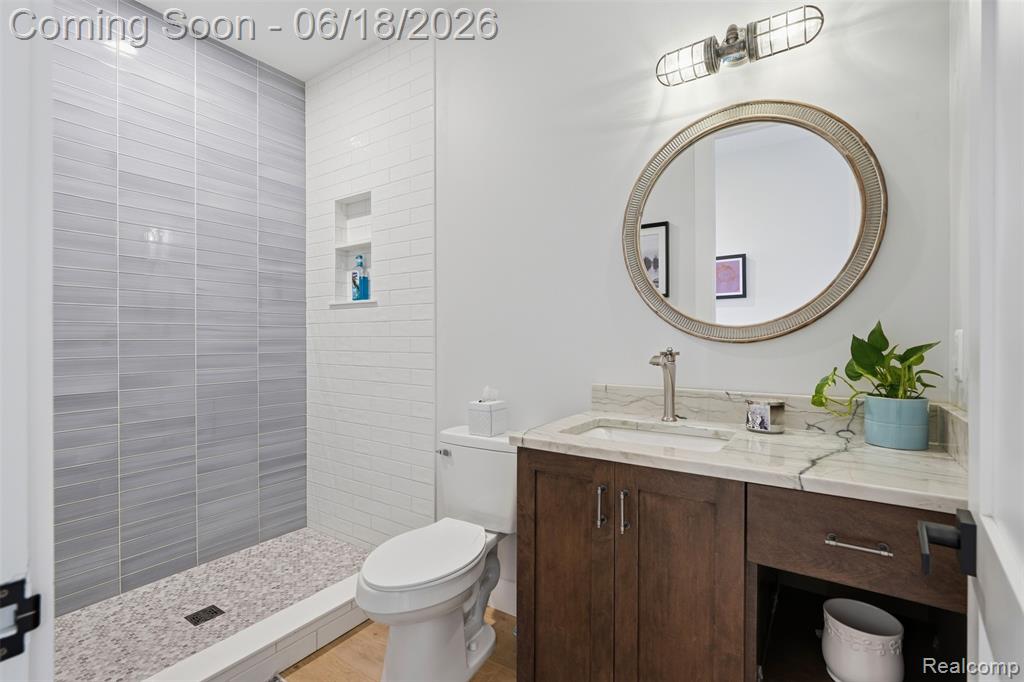 31100 South River Road Harrison Township, MI 48045 - Photo 37 of 85