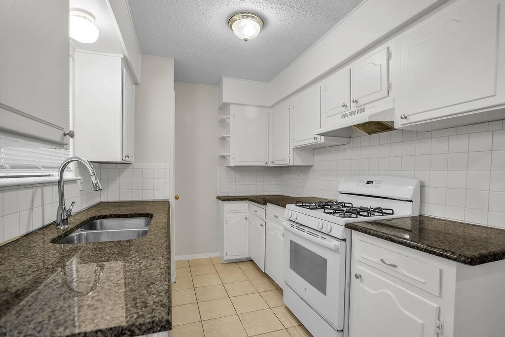 1833 Mill Pond Road Garland, TX 75044 - Photo 14 of 28