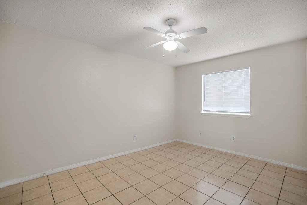 1833 Mill Pond Road Garland, TX 75044 - Photo 22 of 28