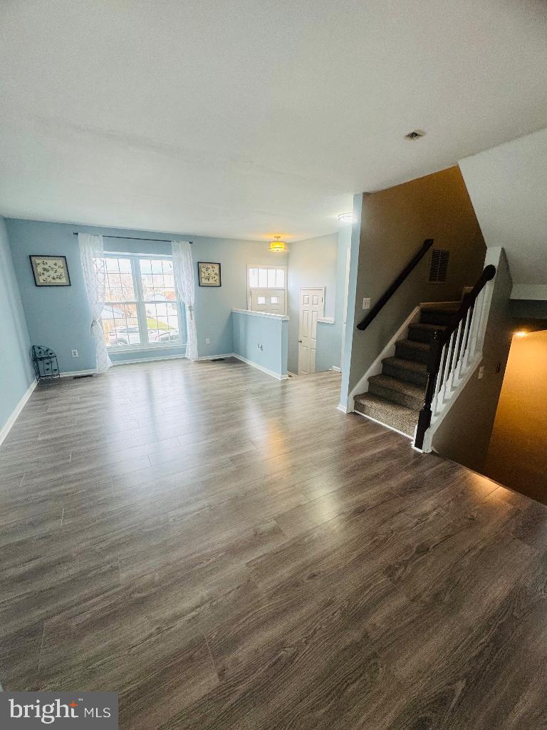 405 Feather Drive Newark, DE 19702 - Photo 6 of 35