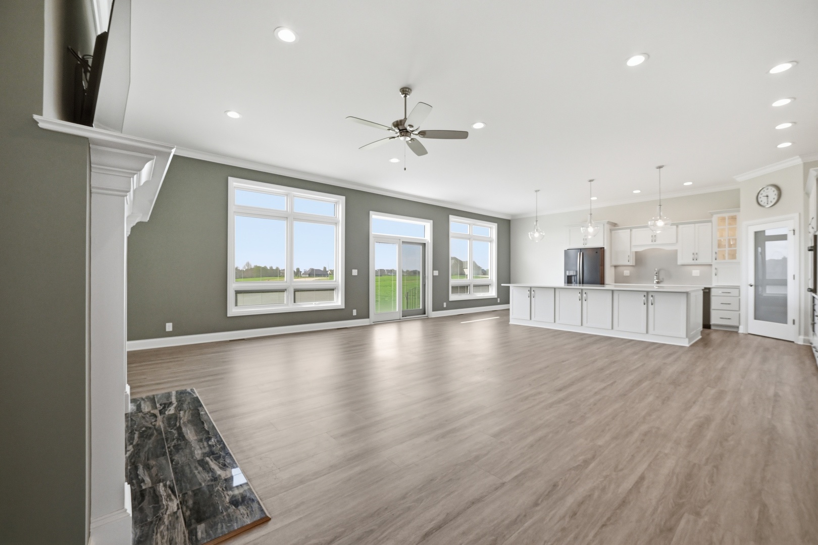 718 Independence Avenue Sycamore, IL 60178 - Photo 9 of 43