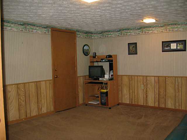 2853 Longfield Road Columbus, OH 43204 - Photo 14 of 24 Gallery Image 14