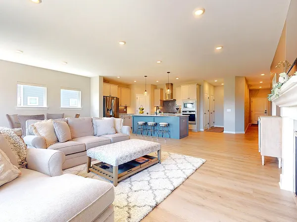 $649,999 | 15613 116th Avenue North, Dayton, MN 55369