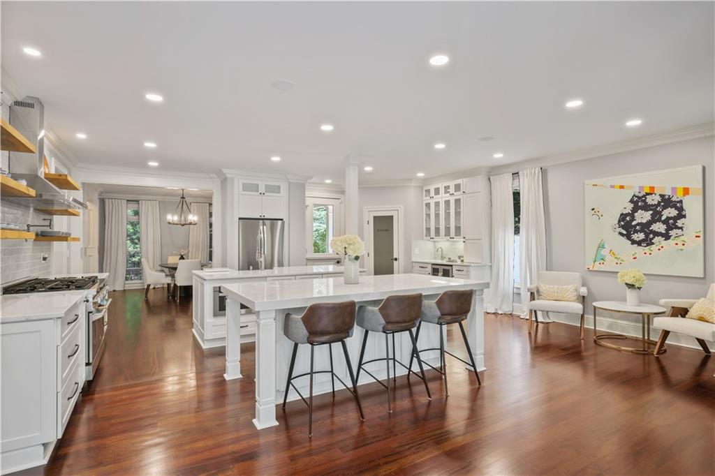 1196 Button Hill Road Kennesaw, GA 30152 - Photo 10 of 47