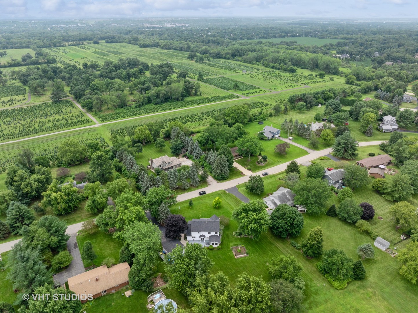 1810 West Hunters Lane Spring Grove, IL 60081 - Photo 42 of 46