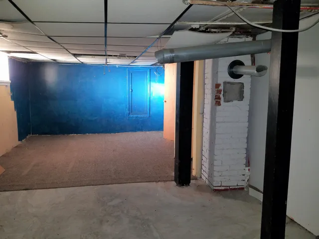 $29,900 | 924 East Ave A, Hutchinson, KS 67501