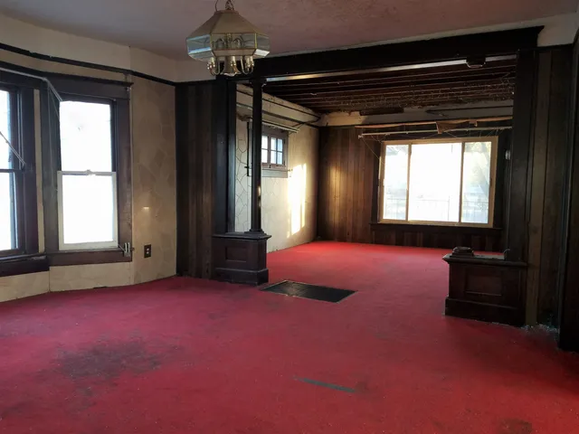 $29,900 | 924 East Ave A, Hutchinson, KS 67501