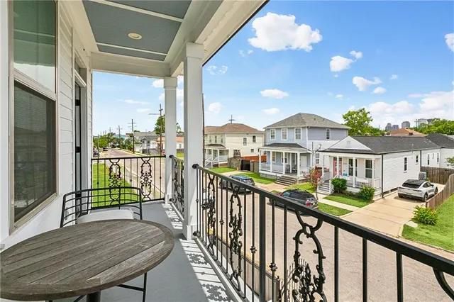 $3,200 | 2320 Delachaise Street, New Orleans, LA 70115