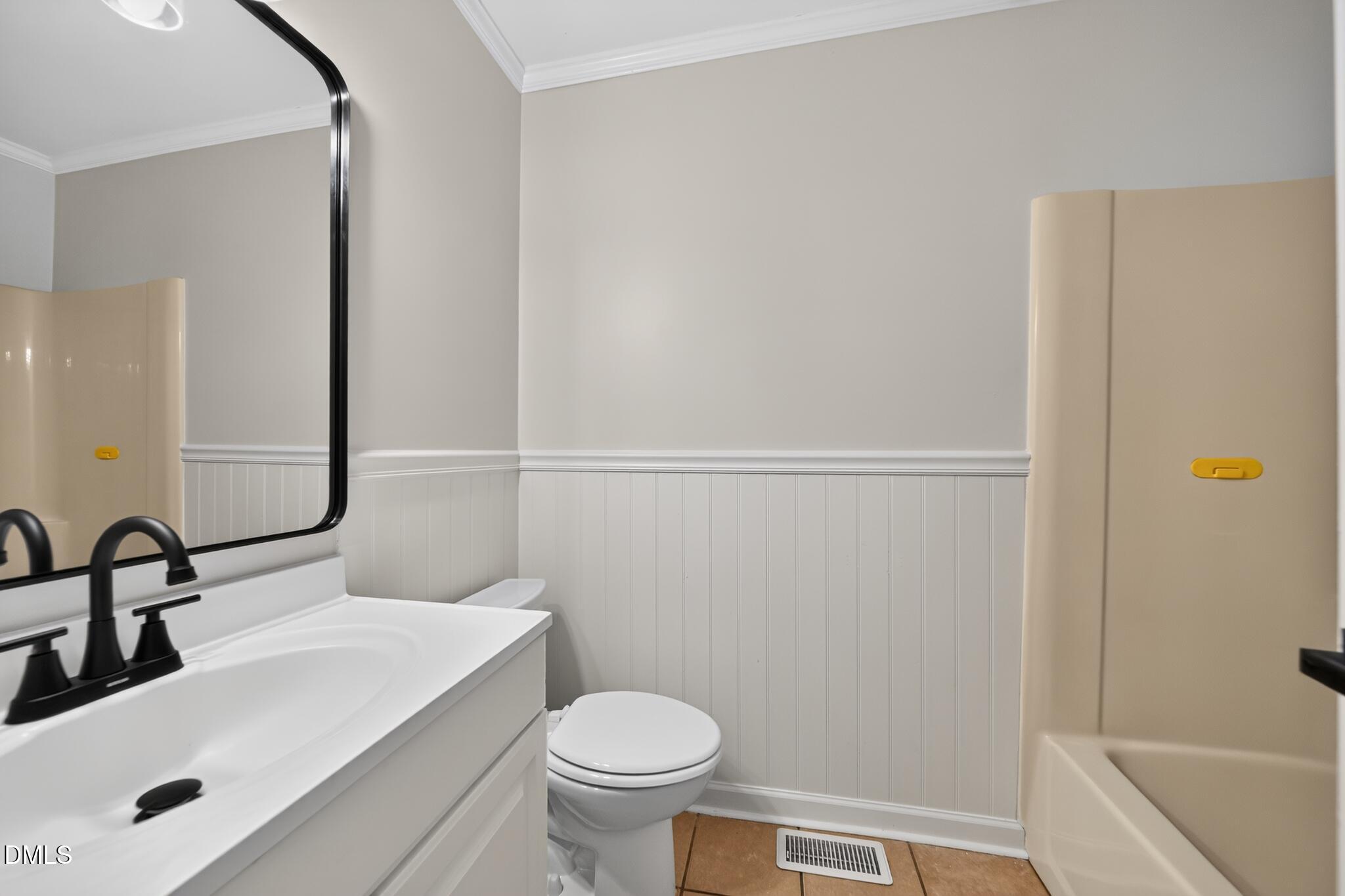 2043 Cooper Branch Road Clayton, NC 27520 - Photo 13 of 18 2043_Cooper_Branch_Rd-Bathroom-0446