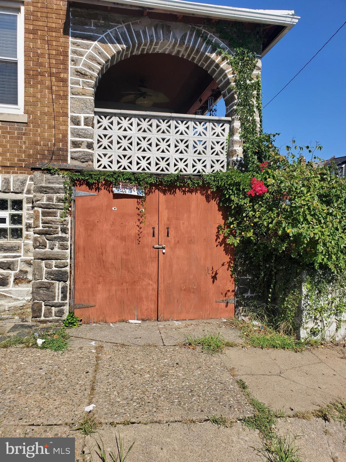 4520 Fernhill Road Philadelphia, PA 19144 - Photo 2 of 21