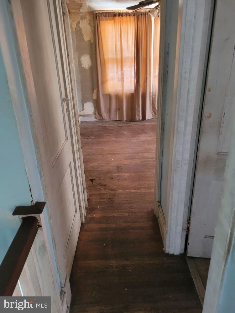 4520 Fernhill Road Philadelphia, PA 19144 - Photo 9 of 21