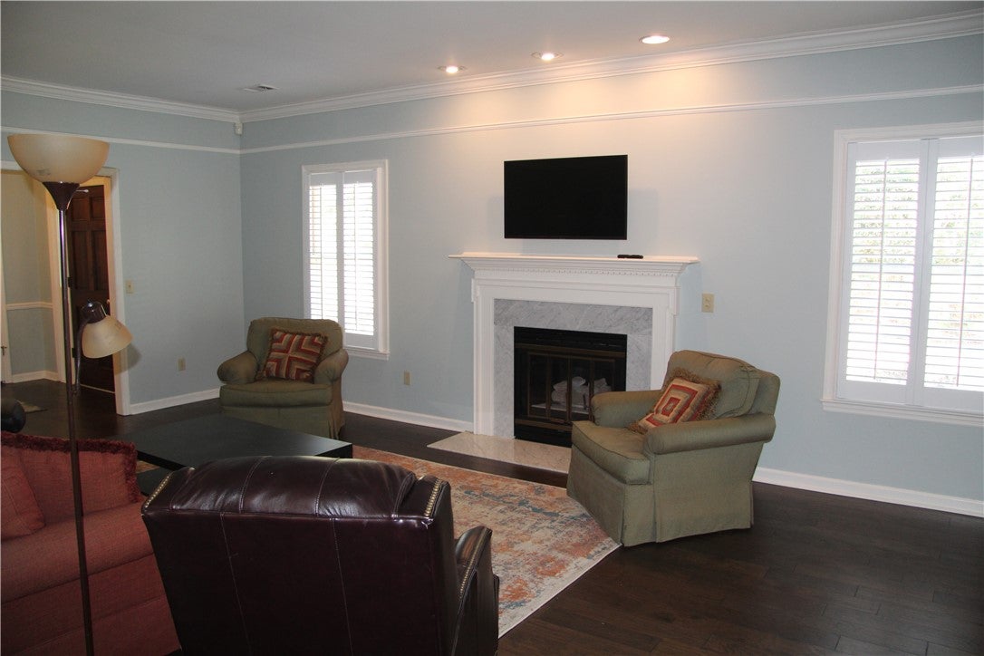 709 South Dean Road Auburn, AL 36830 - Photo 5 of 24 Gallery Image 5