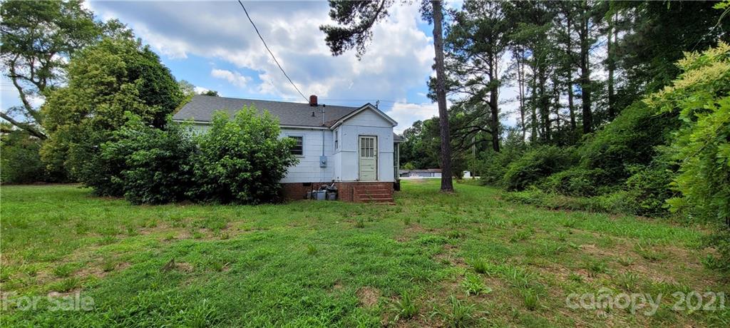 2615 Anderson Road South Catawba, SC 29704 - Photo 11 of 12 a view of backyard of house with green space