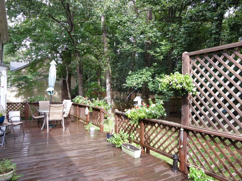 4516 Wingate Drive Raleigh, NC 27609 - Photo 22 of 25 Deck