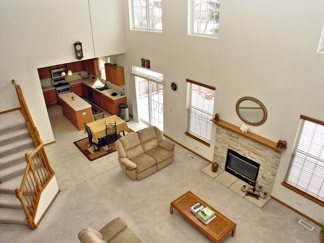 3537 High Ridge Road Carpentersville, IL 60110 - Photo 2 of 21