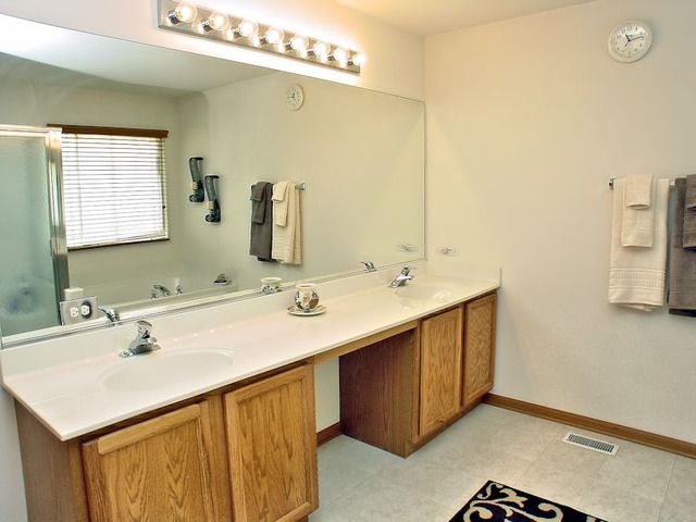 3537 High Ridge Road Carpentersville, IL 60110 - Photo 12 of 21