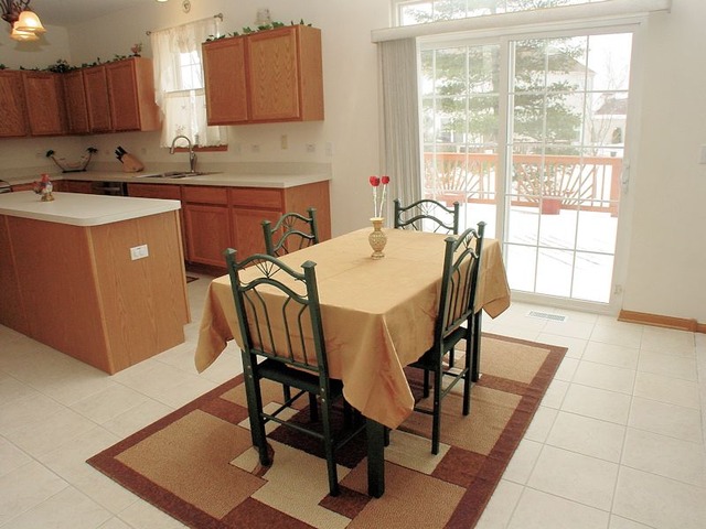 3537 High Ridge Road Carpentersville, IL 60110 - Photo 8 of 21