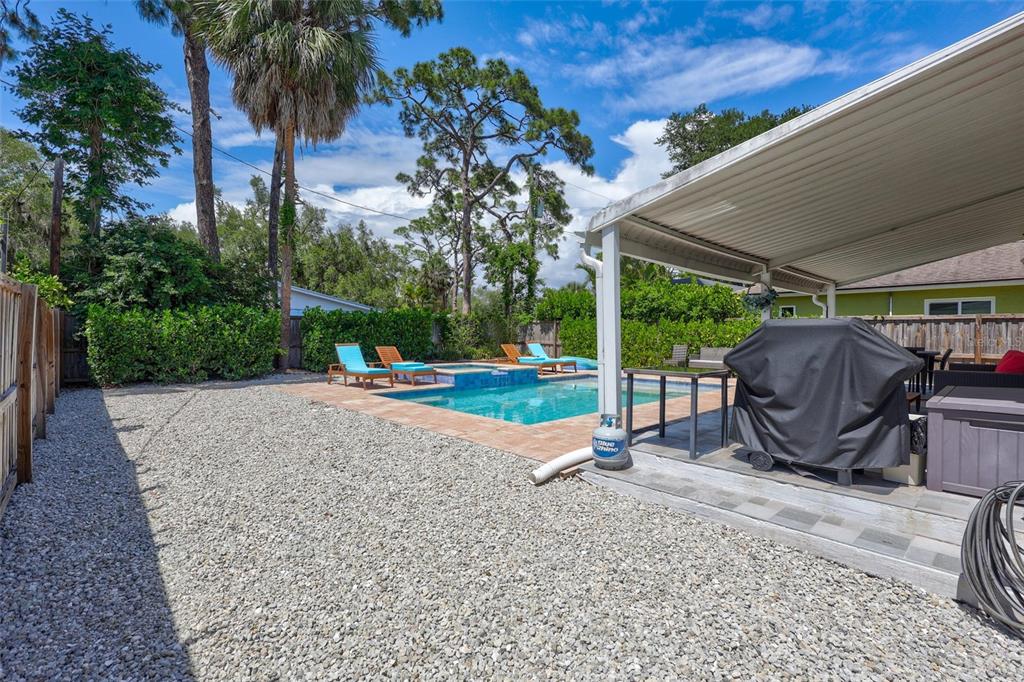 2437 Floyd Street Sarasota, FL 34239 - Photo 41 of 50