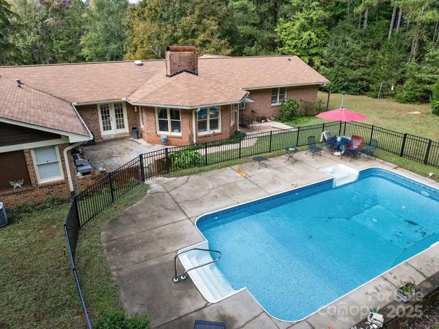 $550,000 | 12 Dennis Lane, Blythewood, SC 29016