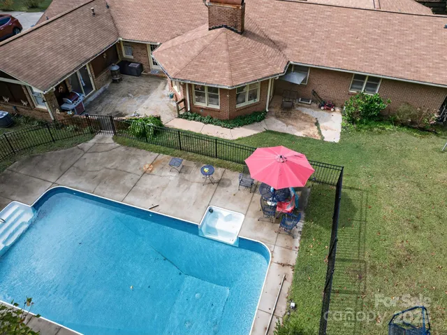 $550,000 | 12 Dennis Lane, Blythewood, SC 29016