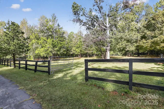 $550,000 | 12 Dennis Lane, Blythewood, SC 29016