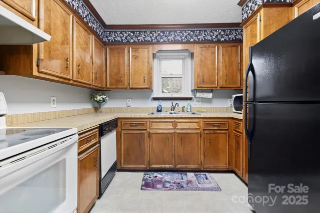 $550,000 | 12 Dennis Lane, Blythewood, SC 29016