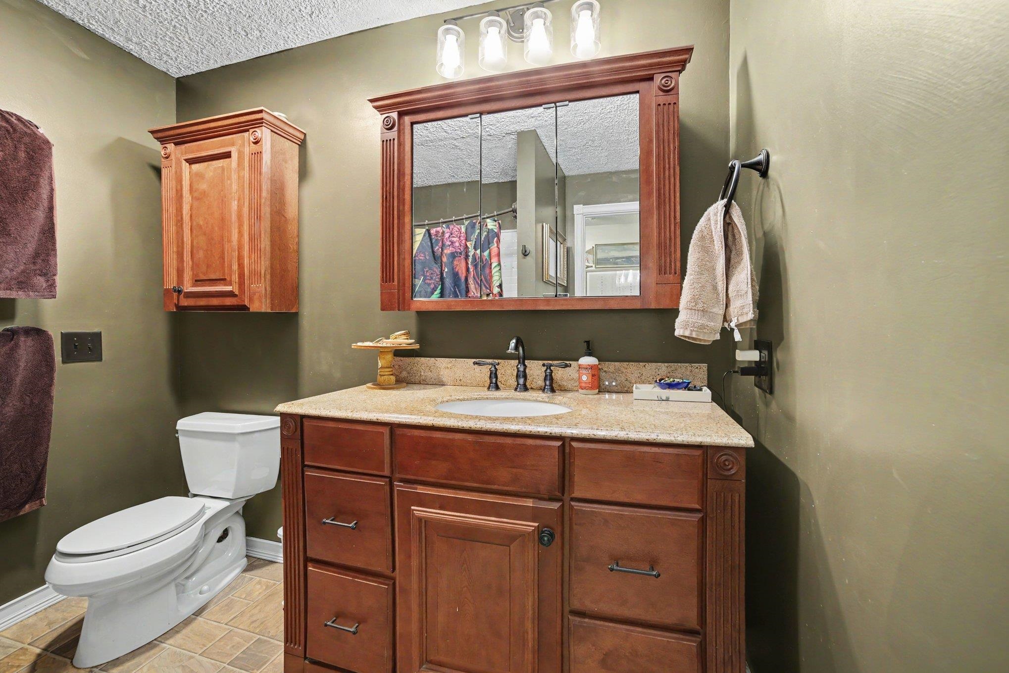 2916 Bangor Road Bay City, MI 48706 - Photo 16 of 28