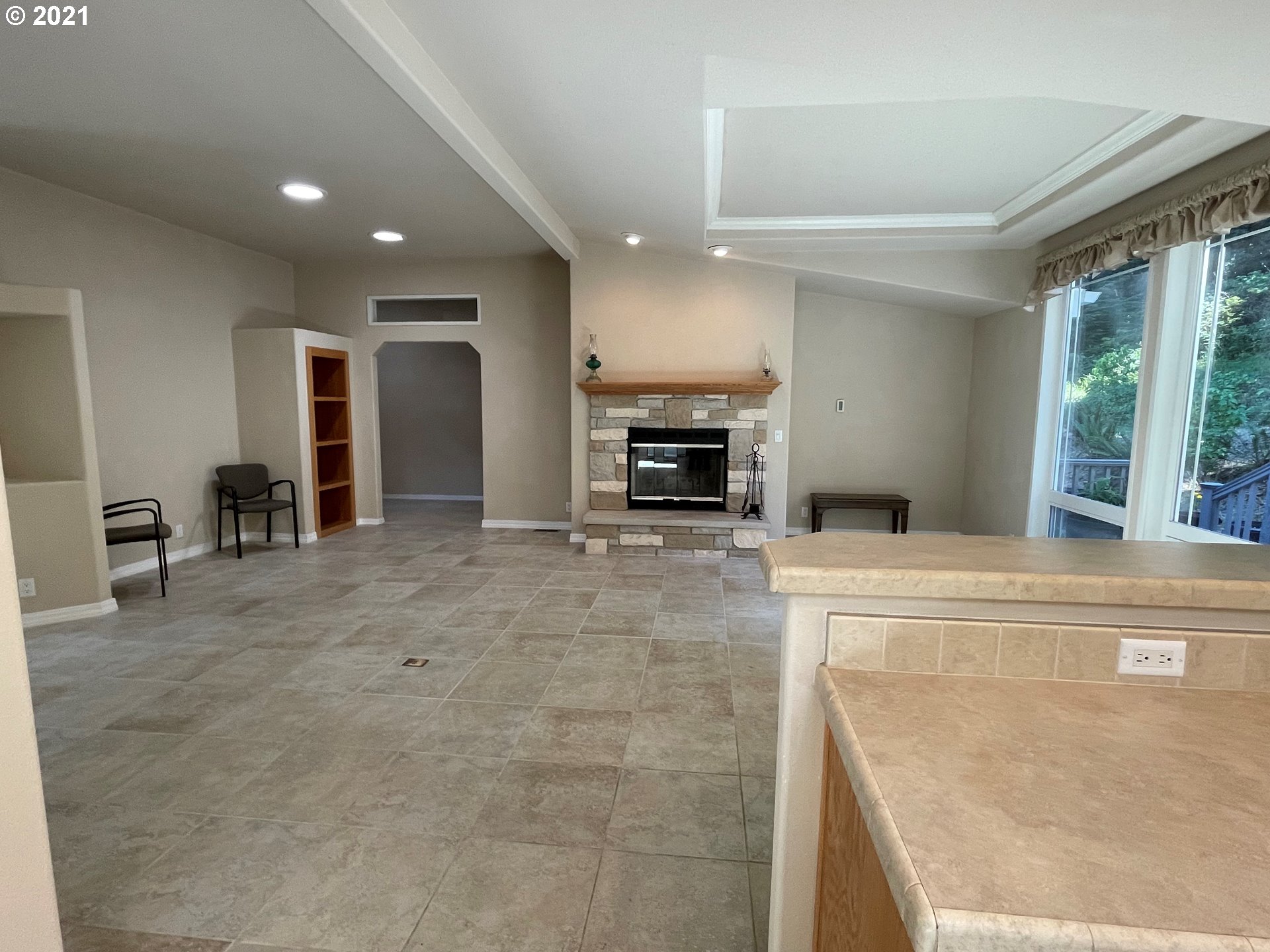 9700 Bernhardt Creek Road Mapleton, OR 97453 - Photo 4 of 32 Gallery Image 4