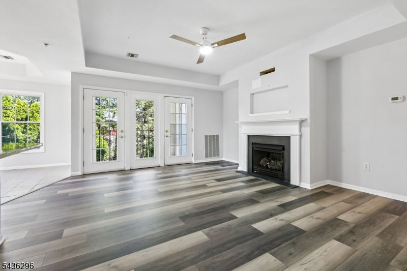 9104 Ravenscroft Road Clifton, NJ 07013 - Photo 9 of 50
