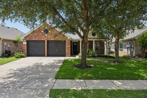 $395,000 | 4941 Ambrosia Drive, Fort Worth, TX 76244