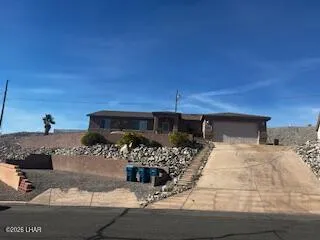 $460,000 | 2981 Bowie Drive, Lake Havasu City, AZ 86404