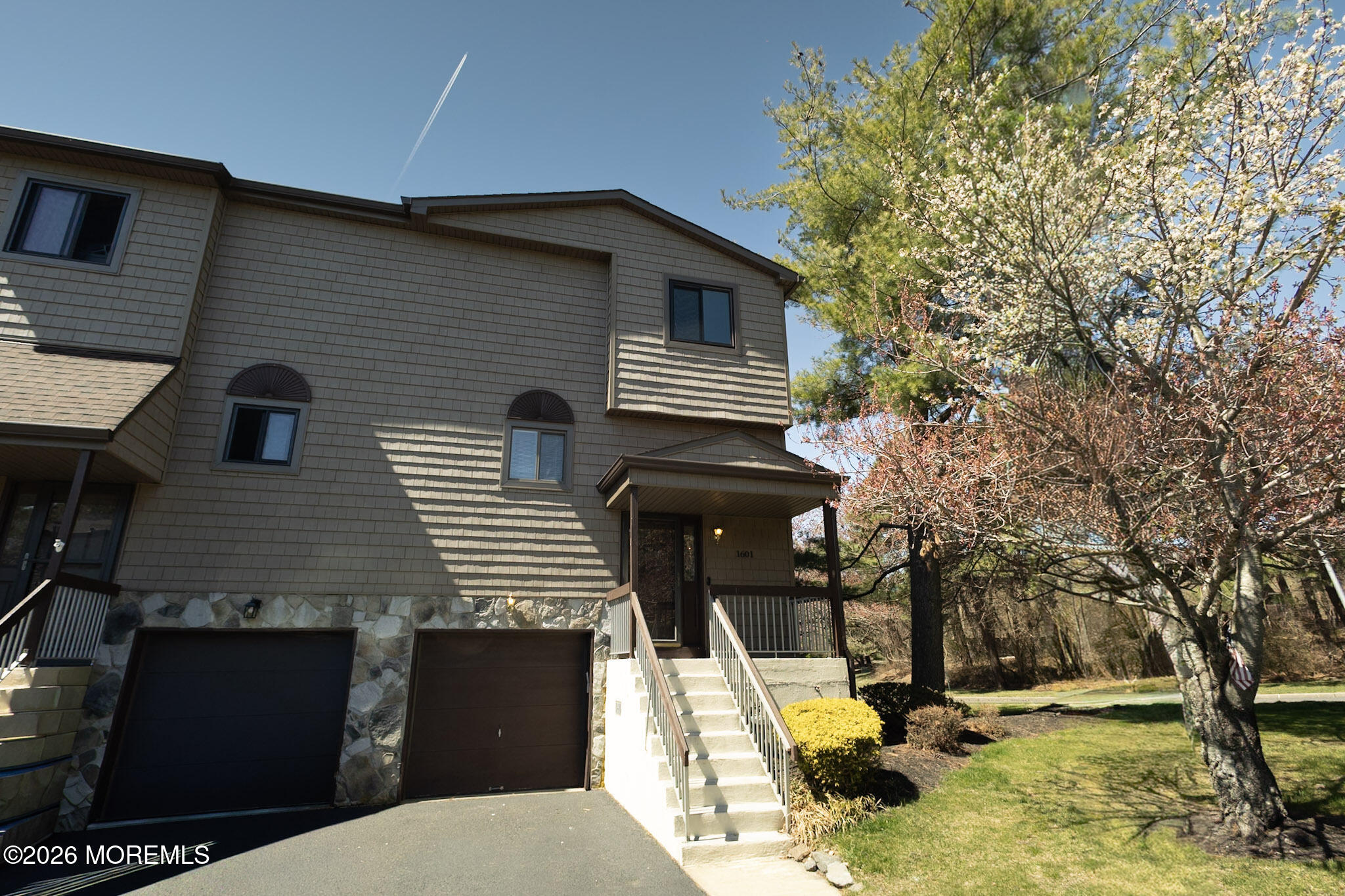 1601 Alpine Trail Neptune Township, NJ 07753 - Photo 2 of 31 2-4T9A5645