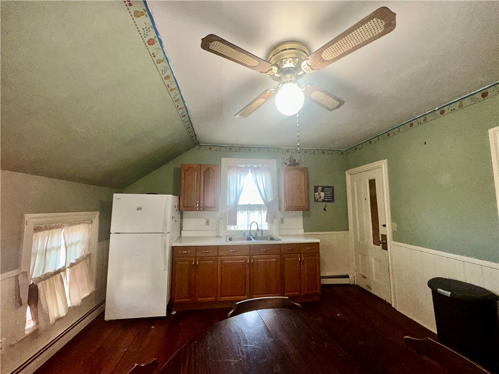 26 Pleasant Street Lincoln, RI 02865 - Photo 9 of 19