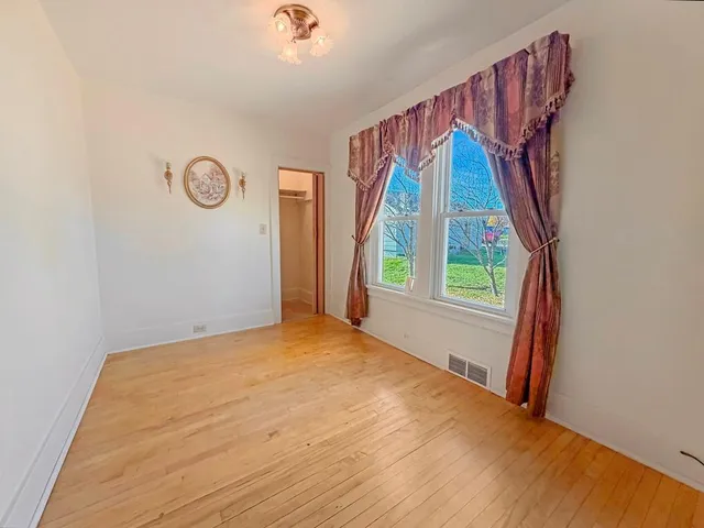 $137,500 | 206 Corey Avenue, Coleraine, MN 55722