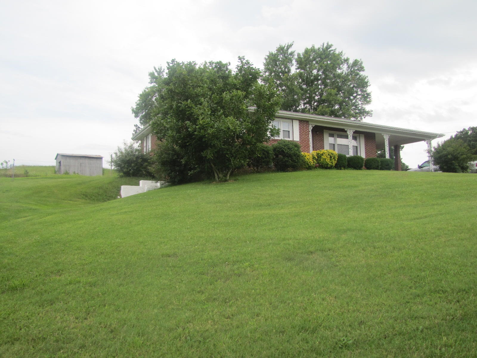 5100 Davis Ferry Road Loudon, TN 37774 - Photo 4 of 34 IMG_5646