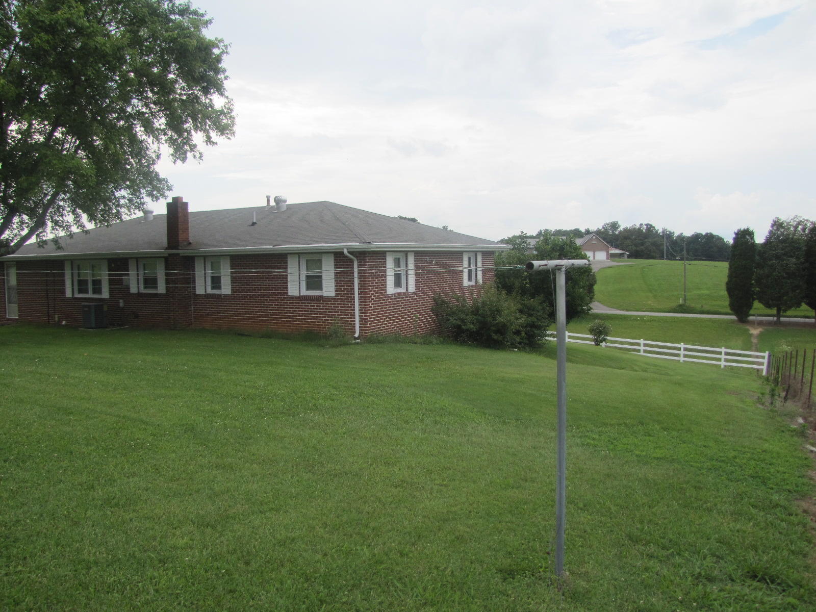 5100 Davis Ferry Road Loudon, TN 37774 - Photo 6 of 34 IMG_5648