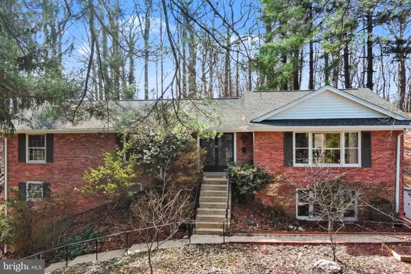 $1,215,000 | 3706 Quaint Acres Circle, Falls Church, VA 22041
