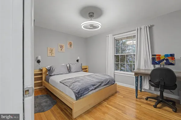 $1,215,000 | 3706 Quaint Acres Circle, Falls Church, VA 22041