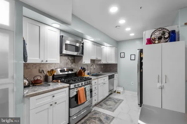 $1,215,000 | 3706 Quaint Acres Circle, Falls Church, VA 22041