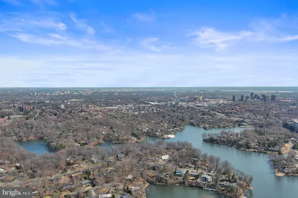 $1,215,000 | 3706 Quaint Acres Circle, Falls Church, VA 22041