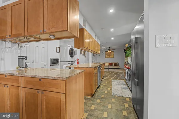 $1,215,000 | 3706 Quaint Acres Circle, Falls Church, VA 22041