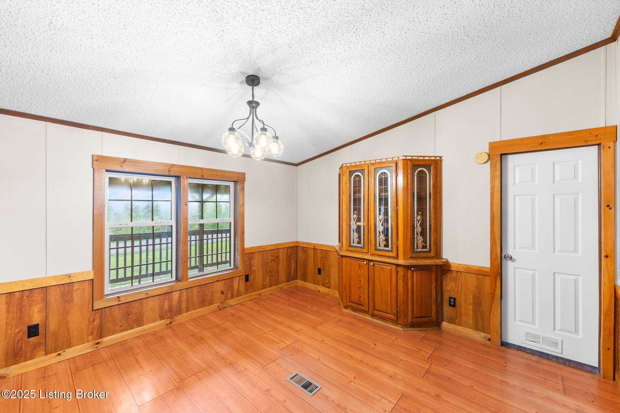 2670 Kyrock Road Sweeden, KY 42285 - Photo 9 of 34 33-web-or-mls-DSC01248