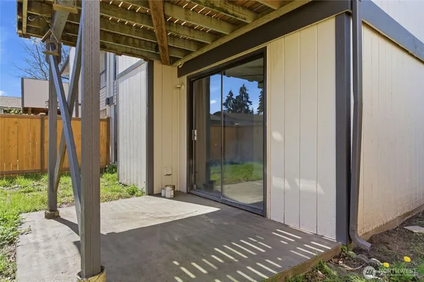 $989,750 | 2810 D Place Southeast, Auburn, WA 98002