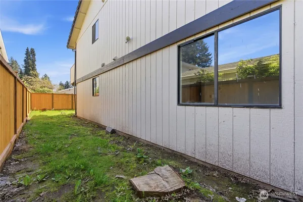 $989,750 | 2810 D Place Southeast, Auburn, WA 98002