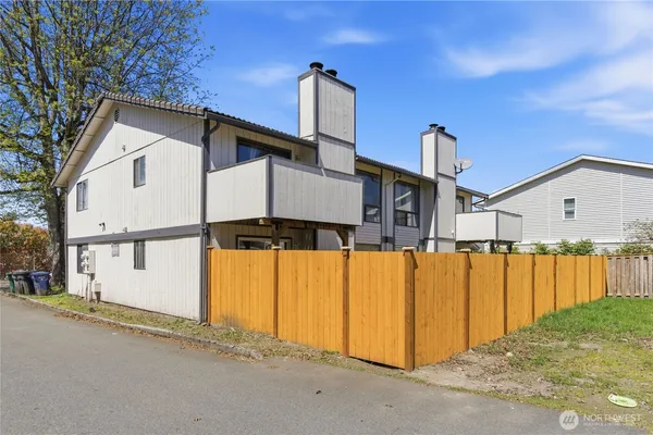 $989,750 | 2810 D Place Southeast, Auburn, WA 98002