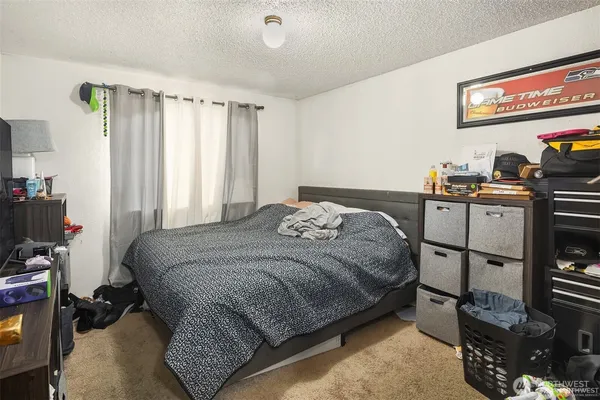 $989,750 | 2810 D Place Southeast, Auburn, WA 98002