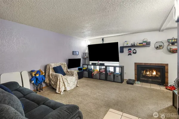 $989,750 | 2810 D Place Southeast, Auburn, WA 98002