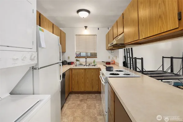 $989,750 | 2810 D Place Southeast, Auburn, WA 98002